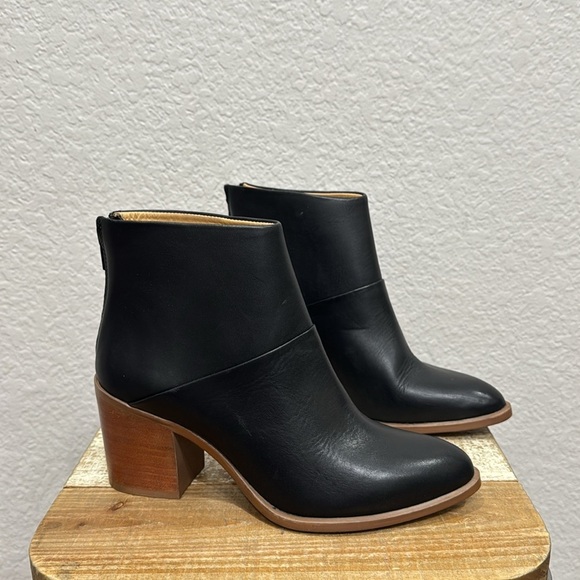 Nisolo Dari Commuter Black Leather Boot Size 7.5 - Picture 5 of 10